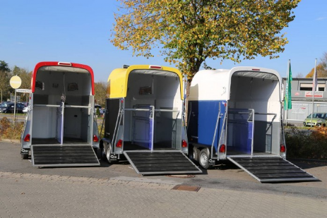 Pferdeanhänger Blyss Niewiadow Dresden Ottendorf-Okrilla Pferdeanhänger Blyss Niewiadow Dresden Ottendorf-Okrilla
